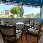 Zeren Hotel 3*